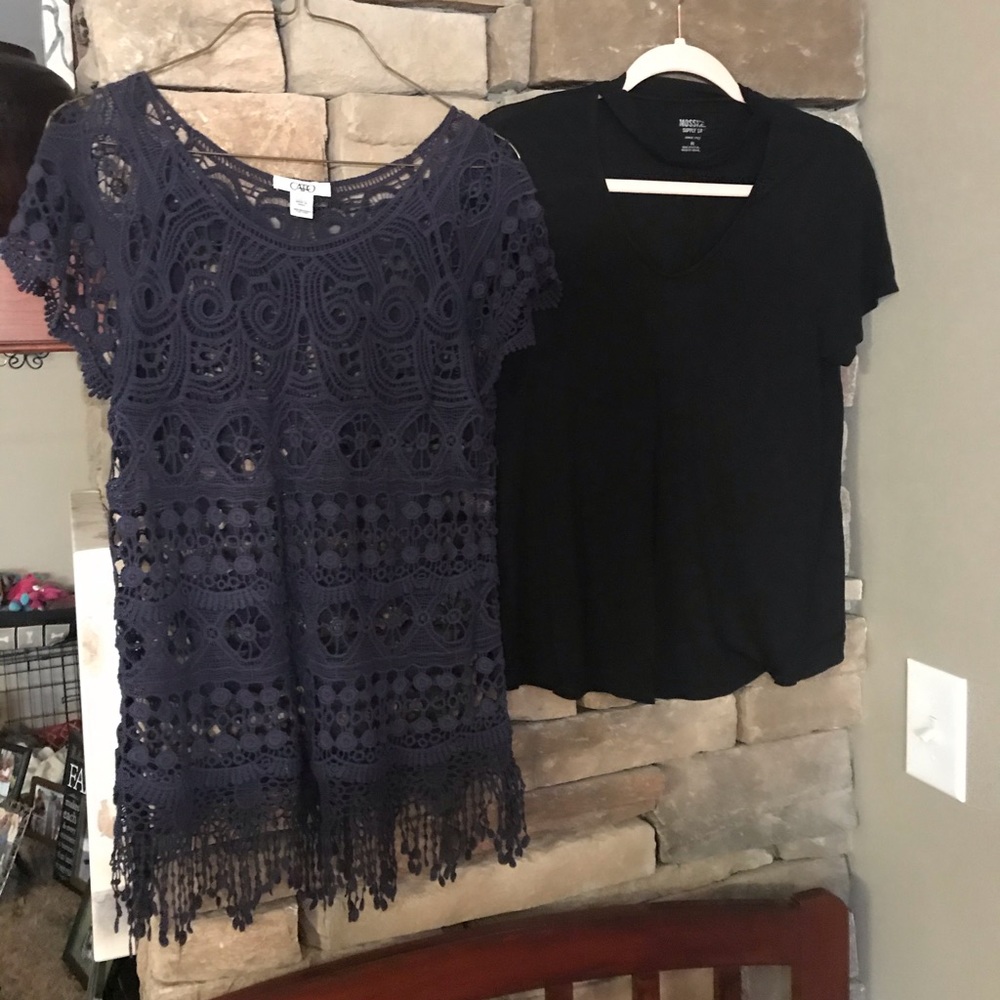2 Summer tops- small, black